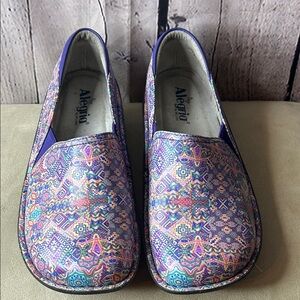 Alegria Women's Debra Electrified size 41